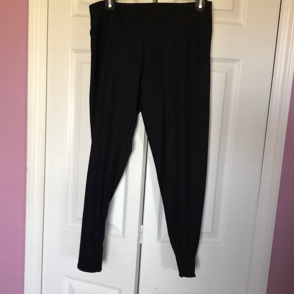Bally Total Fitness Workout Leggings